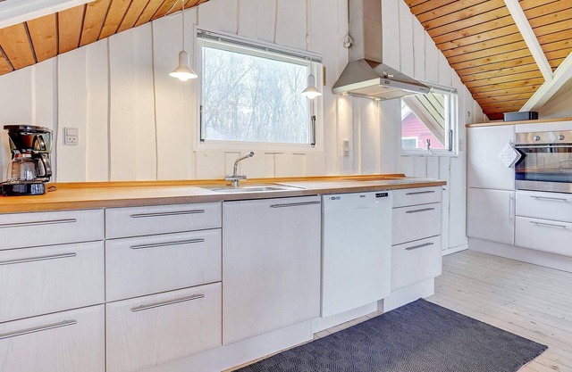 6 person holiday home in Toftlund