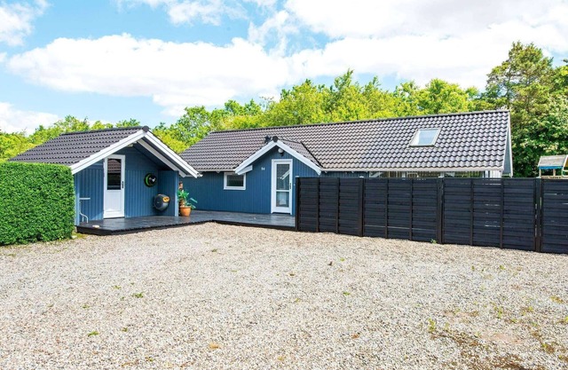 6 person holiday home in Hovborg-By Traum