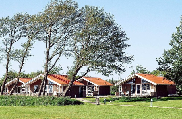6 person holiday home in Skærbæk-By Traum