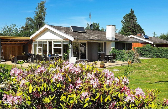 6 person holiday home in Sydals