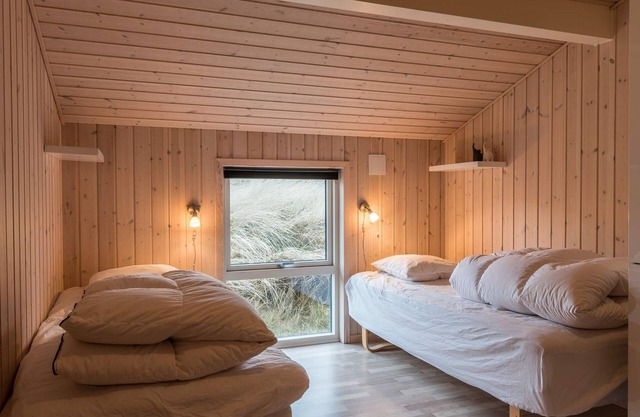 6 person holiday home in Henne