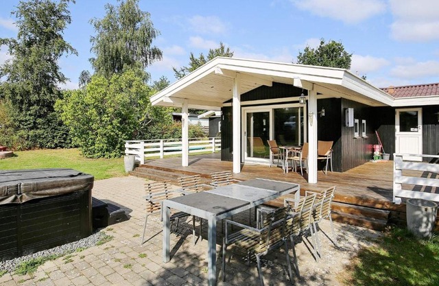 6 person holiday home in J gerspris