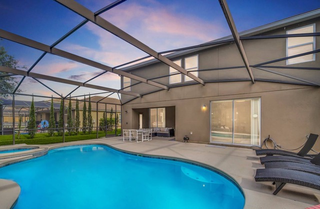 6BR Pool Villa, Minutes from the Parks!