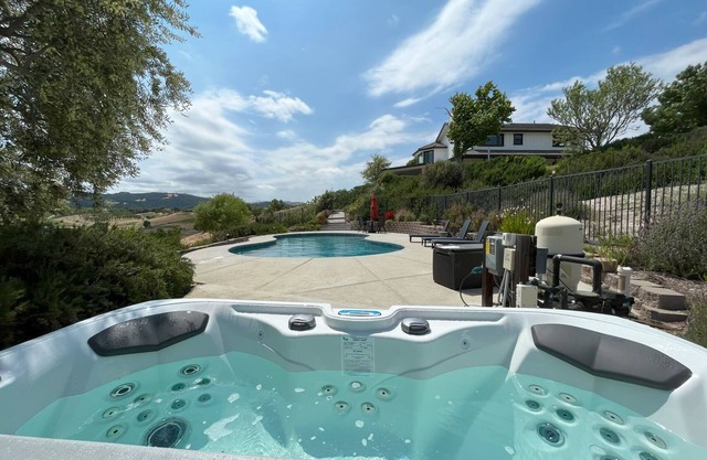 7-Acre Modern Farmhouse, Pool, and Hot Tub with Vineyard Views