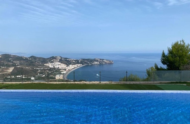 7 Bedroom Villa in Cerro Gordo