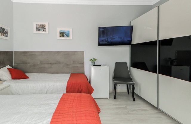 #7 Private Urban Room Solarium San Roque