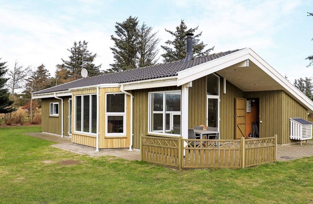 7 person holiday home in Hjørring-By Traum