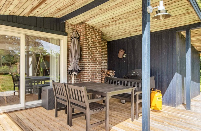 7 person holiday home in Grenaa