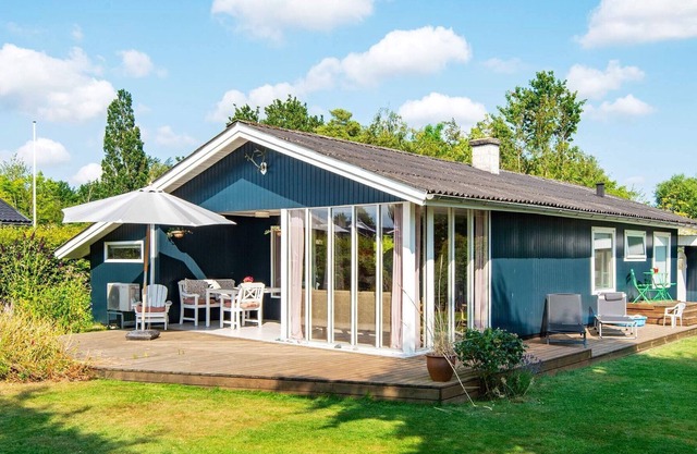 7 person holiday home in Rønde