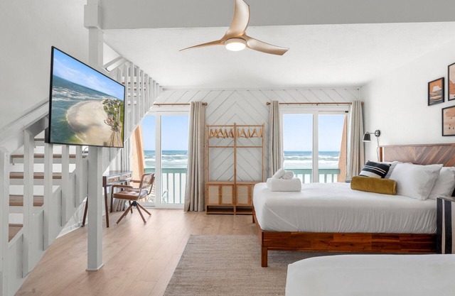 7 Steps to Sand -Beachfront Home on Matanzas Inlet w/Deck, Balcony, Beach Gear