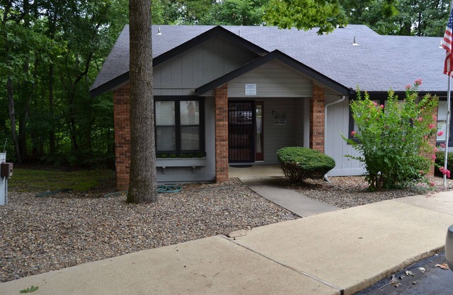 7RomeLn | Cortez Courts Townhome | Sleeps 6