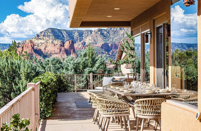 8-Bedrooms with Stunning Views & 75' Lap Pool