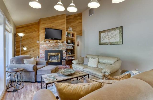 8 Dixie Mountain Lane