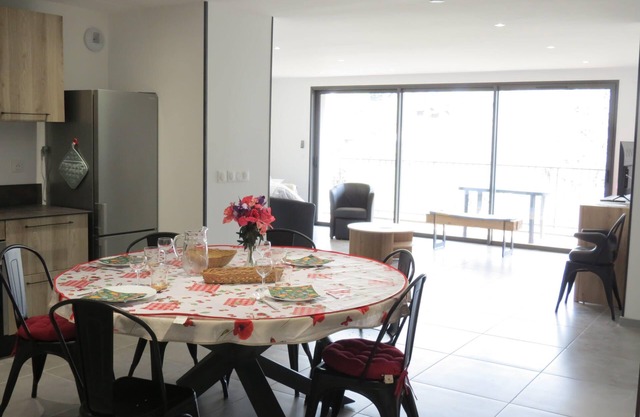 ☆ 8-guest apartment in Albiez with large balcony