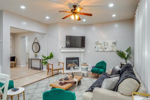 8 Mi to Beach Park Bakersfield Gem with Yard!