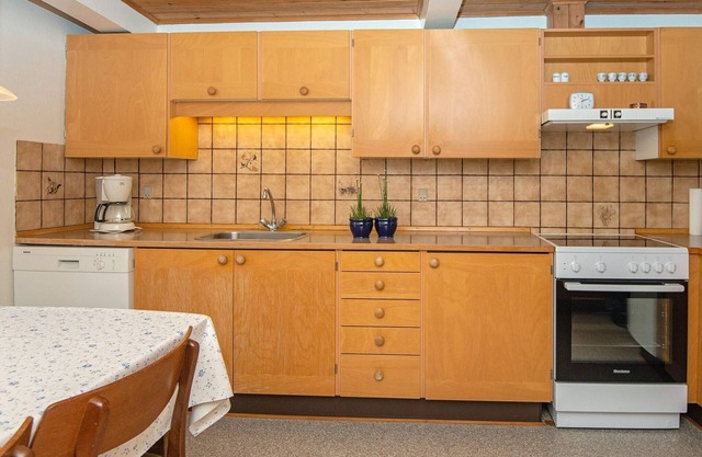 8 person holiday home in Gredstedbro