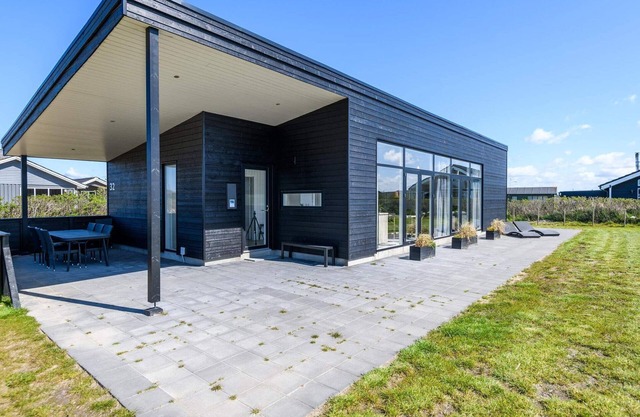 8 person holiday home in Ringkøbing