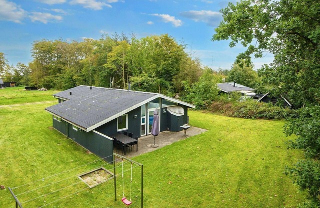 8 person holiday home in Ørsted-By Traum