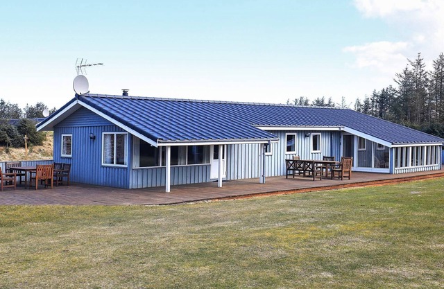 8 person holiday home in Løkken
