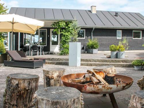 8 person holiday home in Børkop