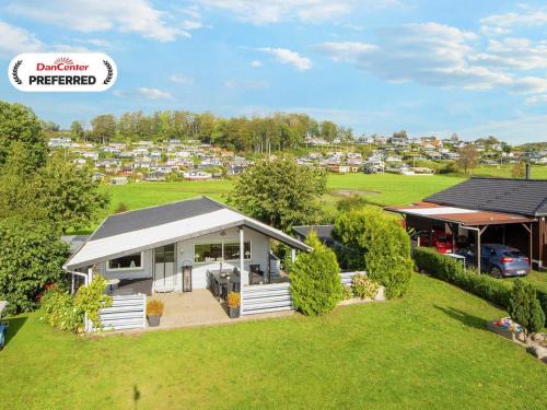 8 person holiday home in Aabenraa-By Traum