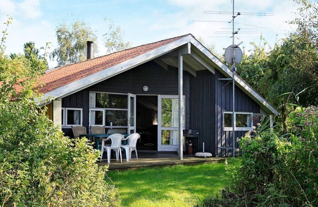 8 person holiday home in Humble-By Traum