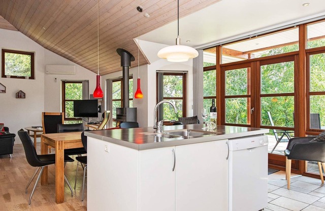 8 person holiday home in Rømø
