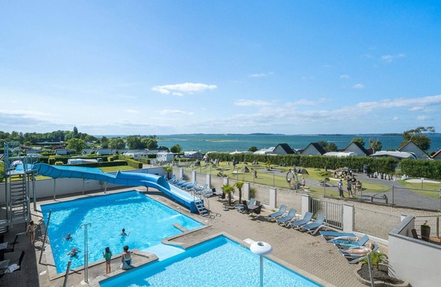 8 Person Holiday Park Home in Faaborg
