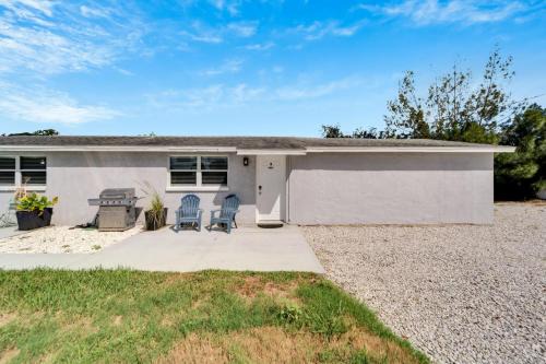 8820 Rocky Creek Drive, Unit B