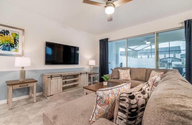 8972 Amelia Downs