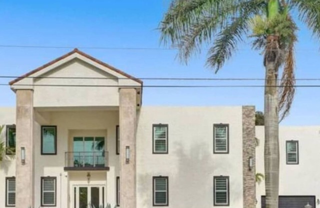 8k+ SF Mansion Cinema/Pool/Game Room