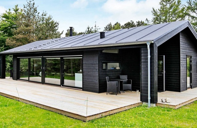 9 person holiday home in Hals-By Traum
