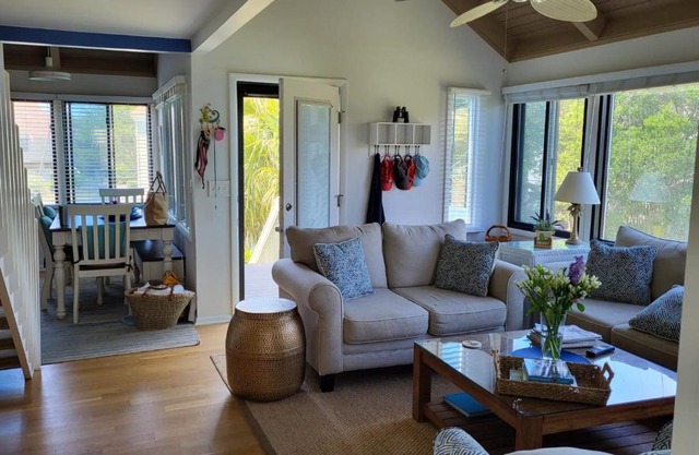 915 Sealoft Villa