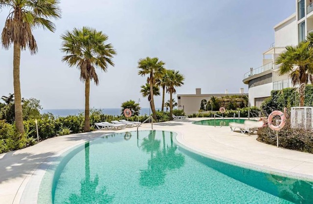 95-Exclusive Apartment in la Reserva del Higueron, Benalmadena