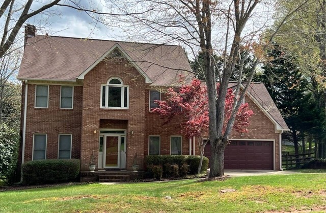 A beautiful home in a quiet neighborhood!