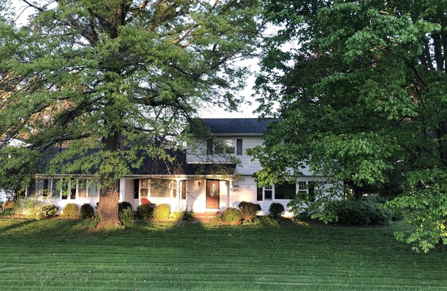 A Cool Pad Vacation Rental: 4 Bedroom 3.5 bath in Mid Hudson Valley