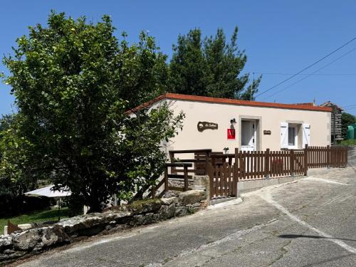 A de Lema, apartamento rural independiente en As Cortiñas