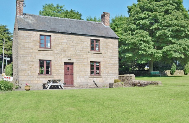 A detached farmhouse with views down the Derwent Valley.