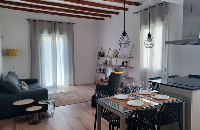 ¡A Estrenar! Acogedor Apartamento en Tarragona Centro