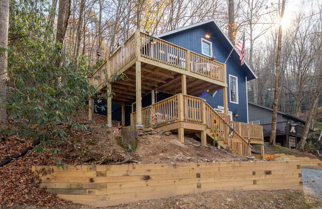 A Fun Cabin Retreat Close to Grandfather Mountain