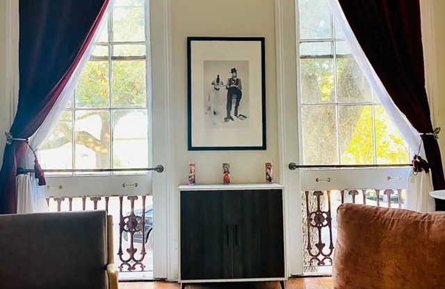 A furnished 1-BR rental in the heart of New Orleans - steps from the streetcar