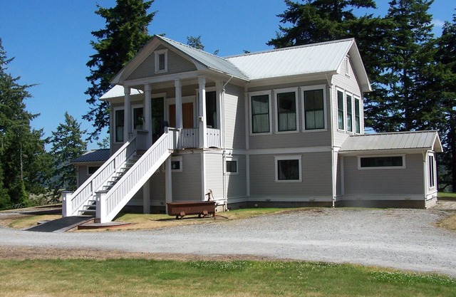 A Golfing/Fishing Paradise -Beautiful View of Coquille River/RV site
