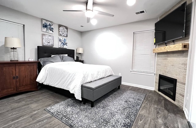 A Home Stay on Business Trip - Near Airport