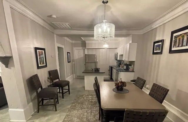 A lovely spacious 2 bed 1 bath home