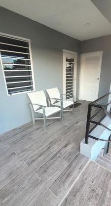 A modern and cozy 2 bedroom apartment
