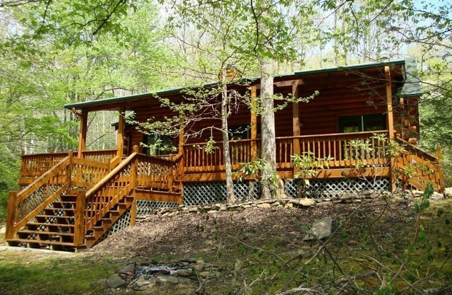 A Mountain Paradise on Collett Creek in Andrews, NC