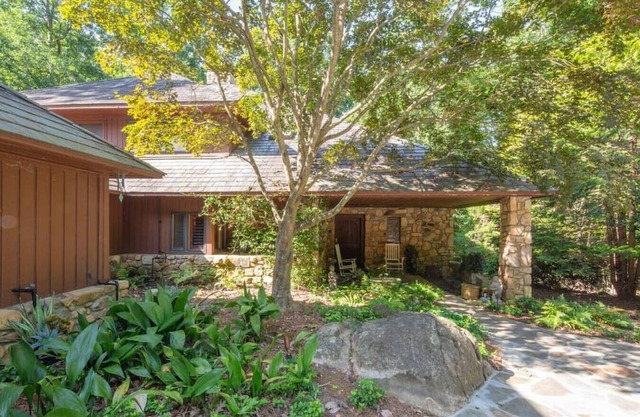 A natural oasis and architectural wonder in Chapel Hill