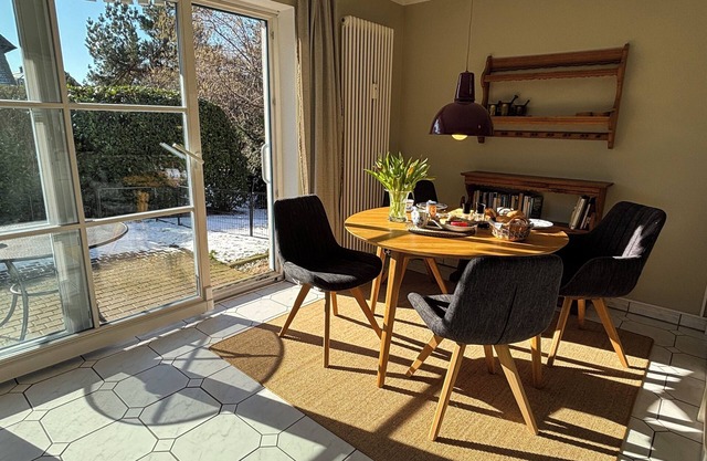 A quiet, bright vacation apartment for 2 people between Darßwald and Bodden