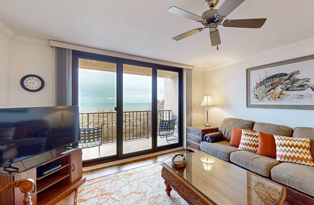 A Relaxing Getaway with Shared Pools and Hot Tub in an Oceanfront Villa