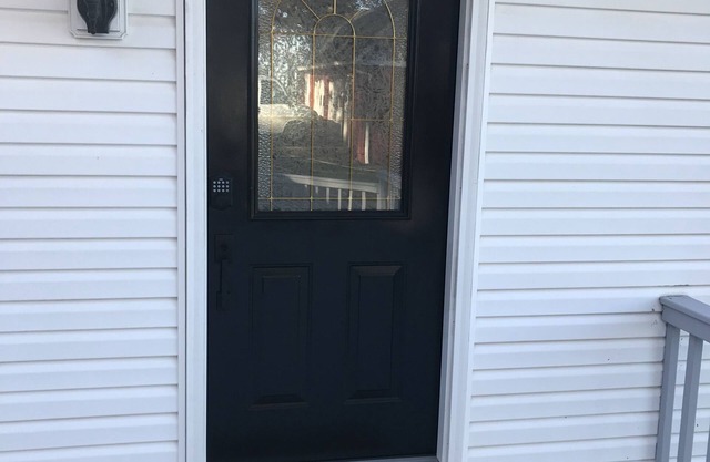 A small studio apartment located in the middle of beautiful Amish country.